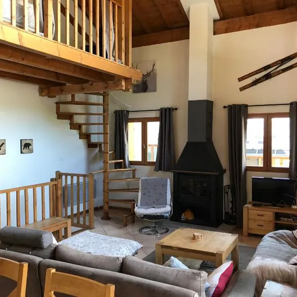 Ski Lodge, hotel i Brides-les-Bains