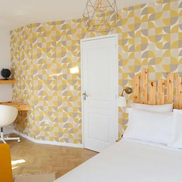 Villa Noellet - Clermont Ferrand, hotel v destinaci Aubière