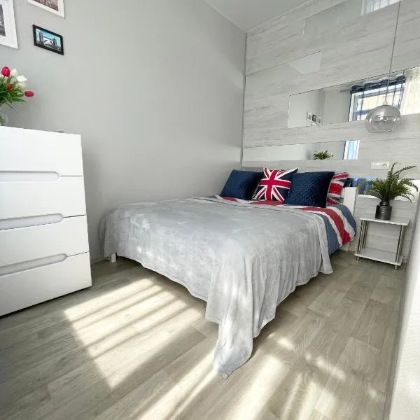 Apartment Studio London 51, готель в Ірпіні