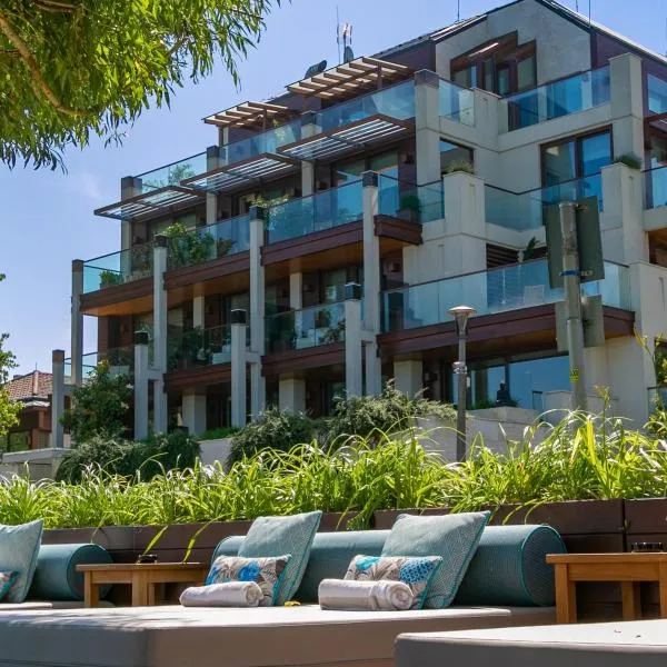 Mala Garden Design Hotel, hótel í Siófok