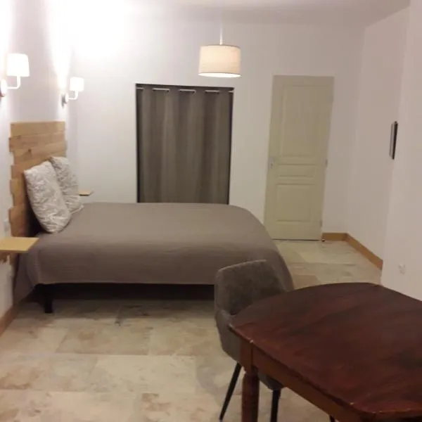 La Maison d Antoine, hotel v destinaci Tarascon-sur-Ariège