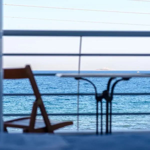 Lemoni Luxury Residence in front of the Sea, hotel in Kekhriaí