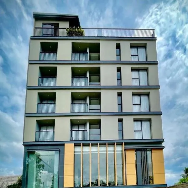 M2 Hotel Waterside, hotel v destinaci Phayao