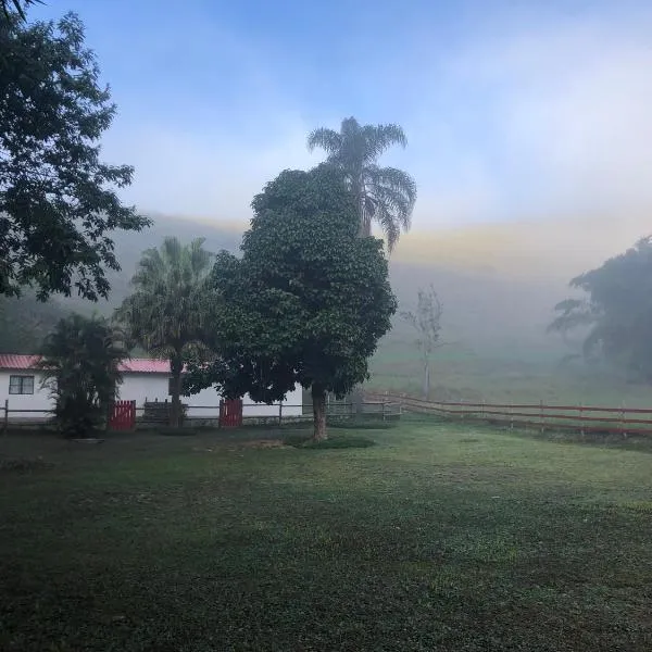 Vivenda dos Guaranys - uma imersão na natureza - Loft, hótel í Conservatória