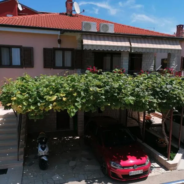 Apartman Bruna, hotel v destinaci Novigrad – Istrie