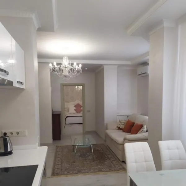 HPC Luxury Apartaments、ティラスポリのホテル