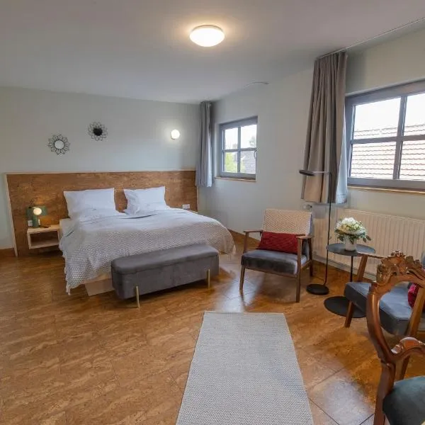 Altstadthotel Eibsen, hotel v destinaci Otterndorf
