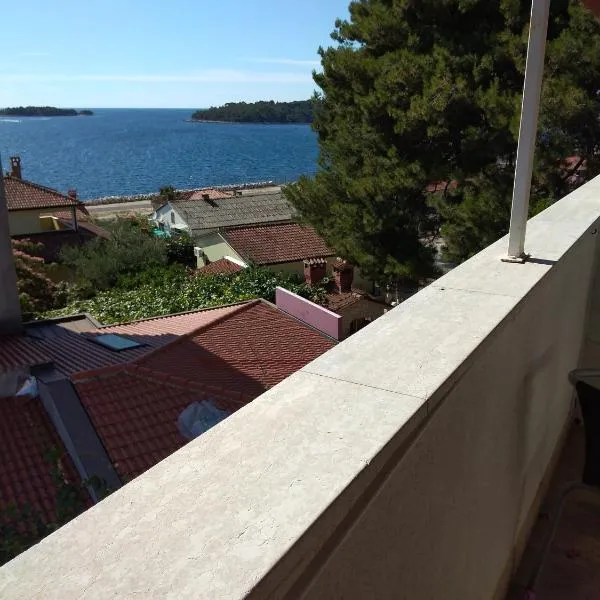 Luna Tsuki Two, hotel in Rovinj