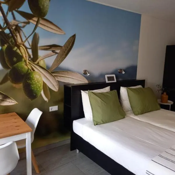 Os Mundos, hotel v destinaci Deurne