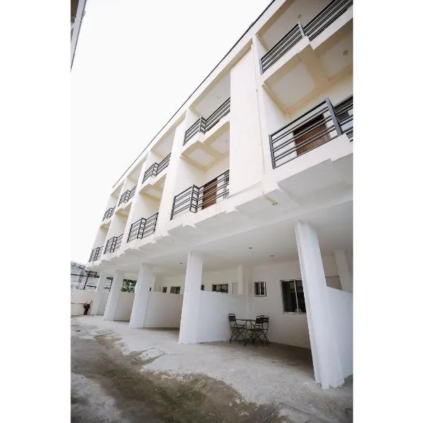 OYO 789 Abn Residences, hotel i Bacolod