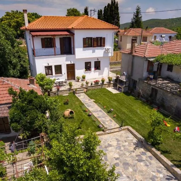 Villa Clairy in Argalasti, Pelion, hotel en Lavkos