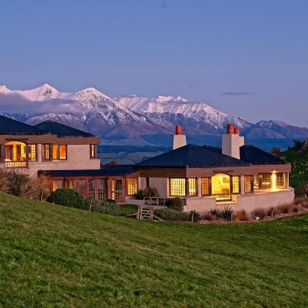 Cabot Lodge - Fiordland National Park, hotel in Monowai