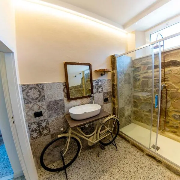 Affittacamere Nonna Nana, hotel in Tirli