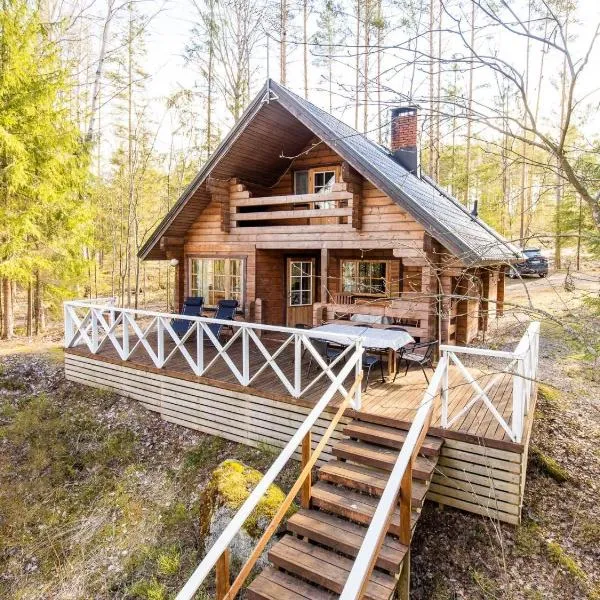 Holiday Home Paapuuri by Interhome, hotel in Hillilä