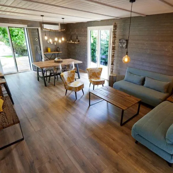 Le Chalet by LB et LB, ξενοδοχείο σε Μπων