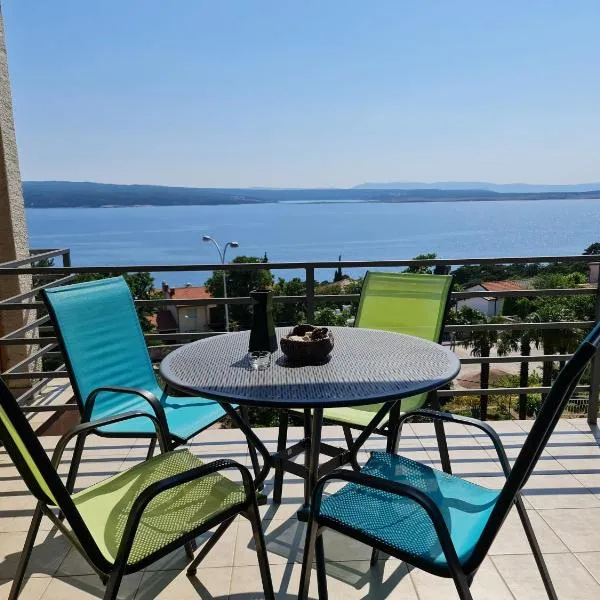 Apartments Lounger Crikvenica, viešbutis mieste Crikvenica