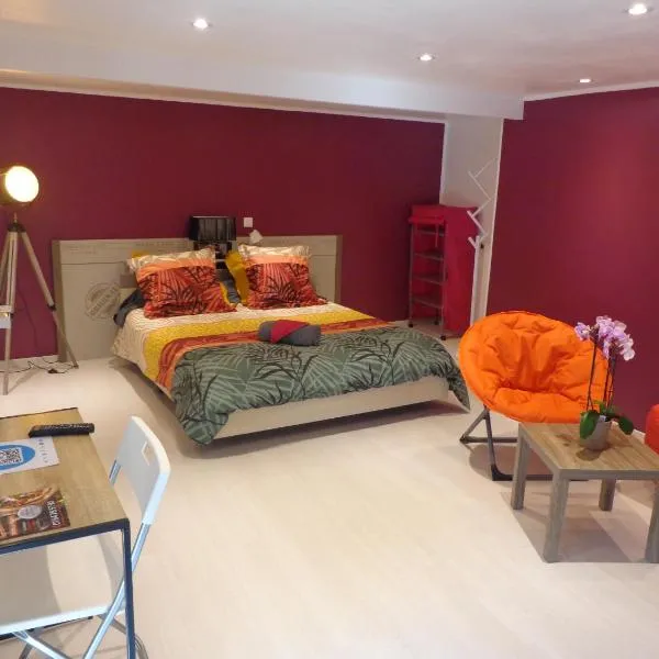 Chambres d'hôtes les 2G, hotel v destinaci Boësse