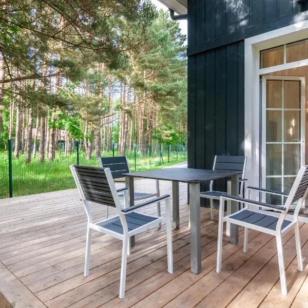 Karklė Living Apartments, By Cohost, מלון בקרקלה