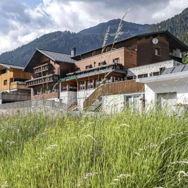 Hotel Vallüla, hotel in Sankt Gallenkirch