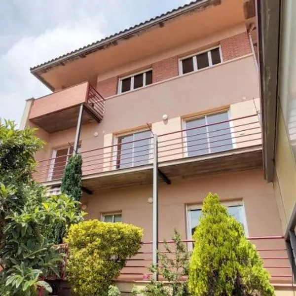 Casa Alfredo, hotel v destinácii Badarán