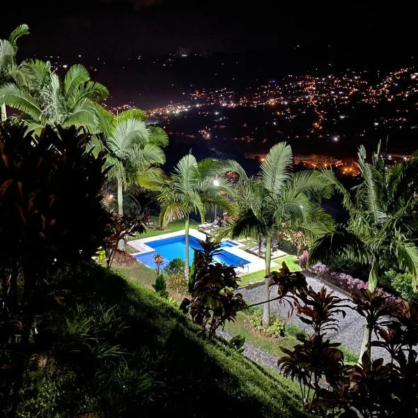 Finca Hotel Tierra Verde, hotel v destinaci Girardota