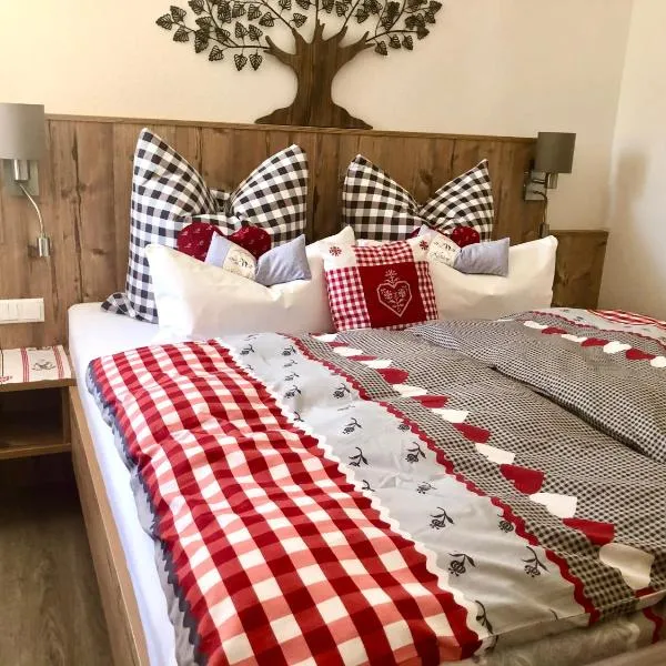 Veronika Appartements, hotel in Sankt Jakob in Defereggen