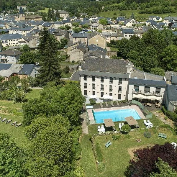 Logis Hôtel Restaurant Le Mont Aigoual, hotel v destinaci Meyrueis