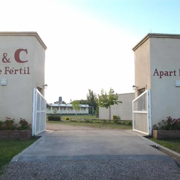 Apart C&C Valle Fértil: San Agustín de Valle Fértil şehrinde bir otel