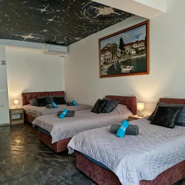 Penelopa Apartments, hotel in Ohrid