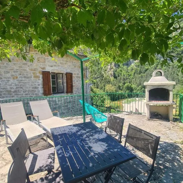 Gite la maison de Jules, hotel v destinaci Sainte-Énimie