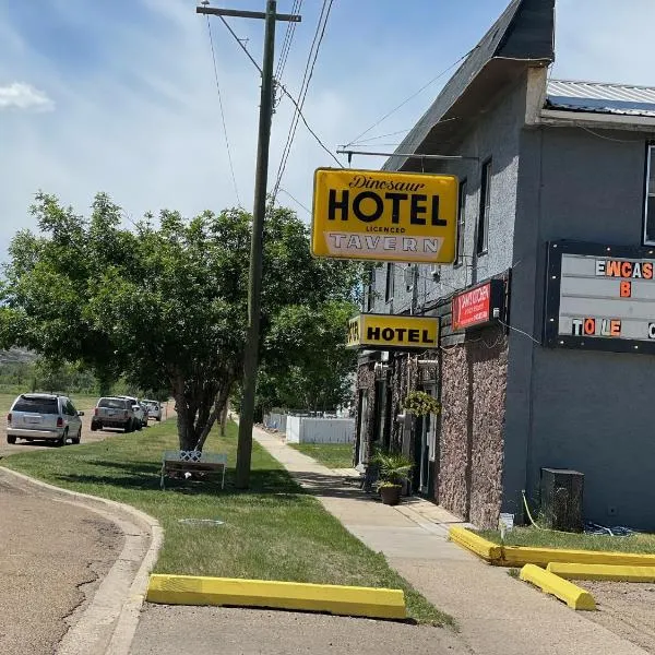 Hotel Dinosaur & Newcastle Bar, hotel en Drumheller