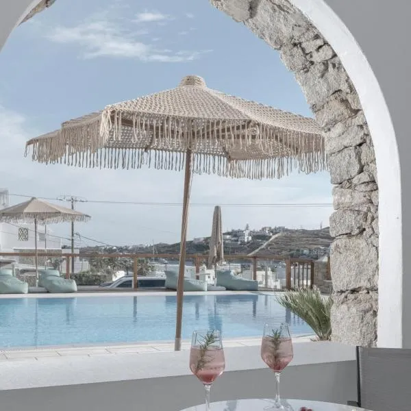 Mykonos Essence Adults Only، فندق في أورنوس