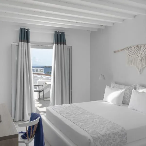 Mykonos Essence Adults Only: Ornos şehrinde bir otel