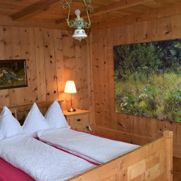 Chasa Sassalba, hotel v destinaci Lü