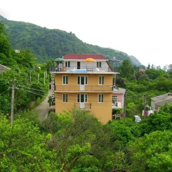 Guest house polaris, hotel v destinaci Gonio