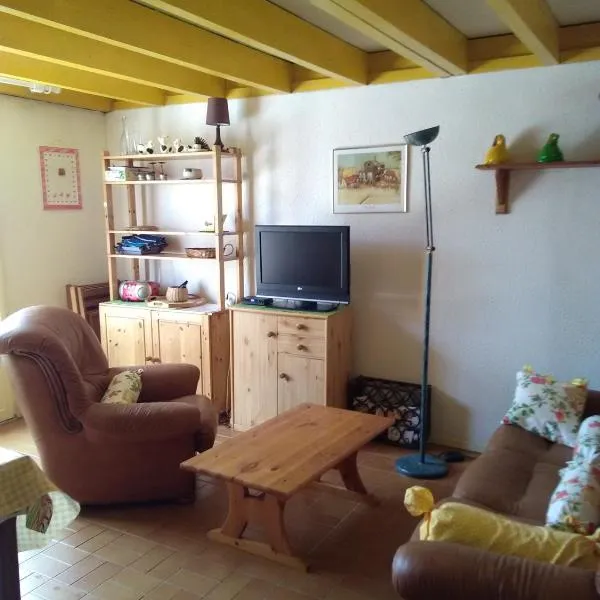 Maison bord de mer à St Gildas de Rhuys, hotel v destinácii Saint-Gildas-de-Rhuys