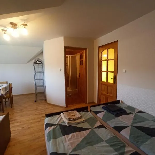 Gospodarstwo Agroturystyczne Elżbieta i Henryk Tkacz, hotel v destinaci Bondyrz