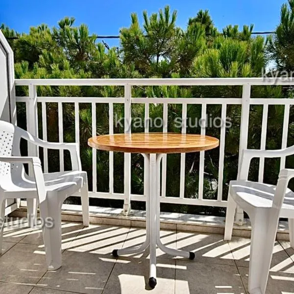 Kyano Studios-Sotiria studios, hotel in Limenaria