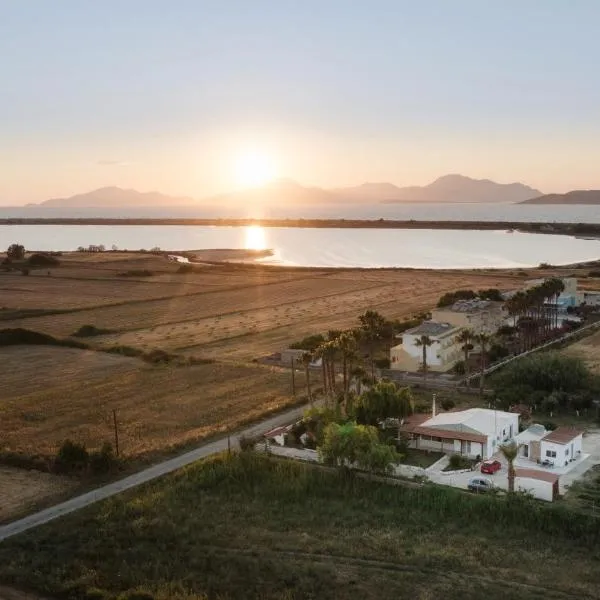 Stella's Holiday House, Hotel in Tigaki