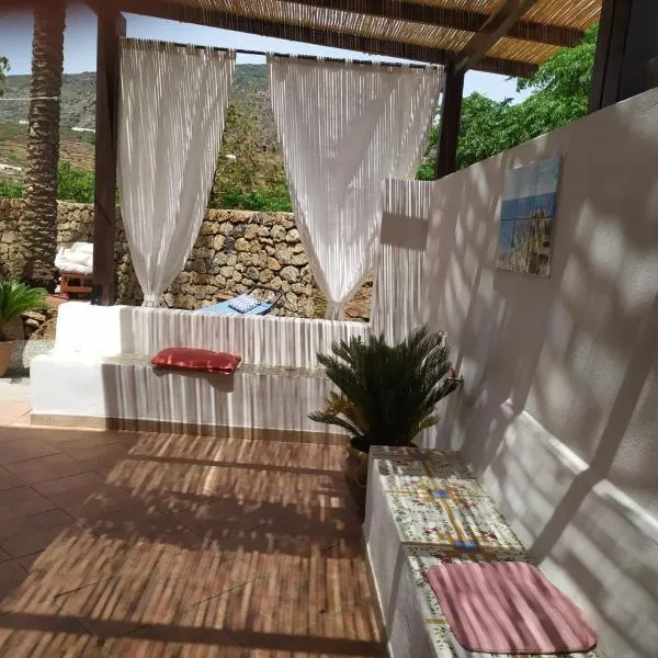 I dammusi di sottokuddia, hotel v destinaci Pantelleria