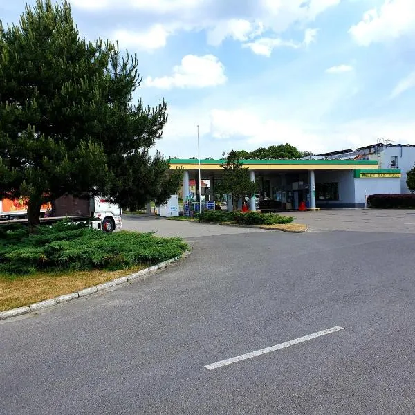 motel na stacji paliw, viešbutis mieste Ustronie Morskie