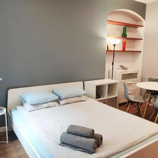 Centrum Apartament Old Town، فندق في Jaworzyna Śląska