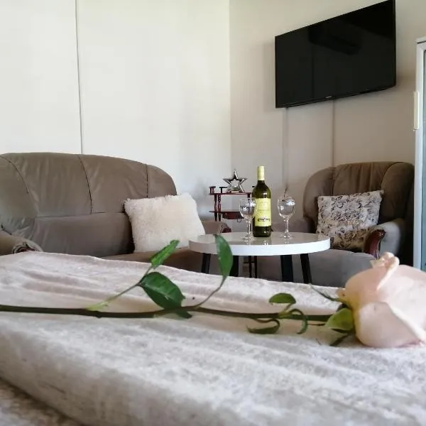 Studio Apartman Sun, hotel v destinaci Jajce