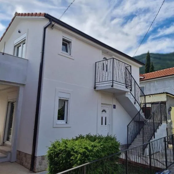 Baošići में, होटल Apartmani Vanja