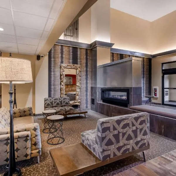 Comfort Suites Burlington, hotell i West Burlington