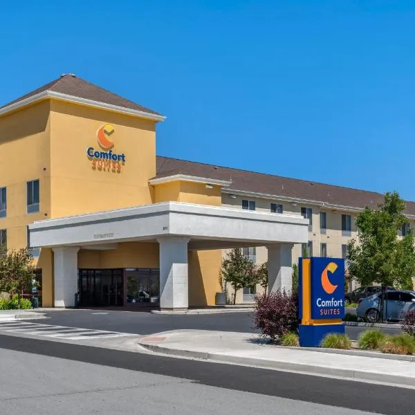 Comfort Suites Fernley, hotel v destinaci Fernley