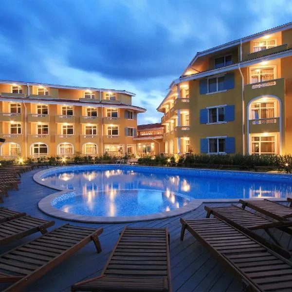 Blue Orange Beach Resort, hotell i Sozopol