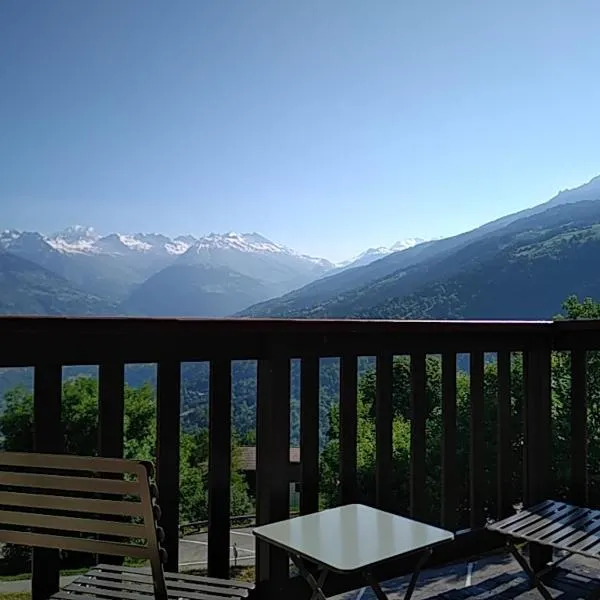Montchavin La Plagne, pistes 50m, balcon vue Mont Blanc, hotel v mestu Montchavin