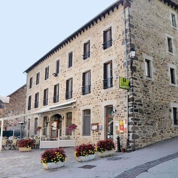 Logis Hôtel Auberge de l'Allagnonette, hotel v destinaci Saint-Poncy