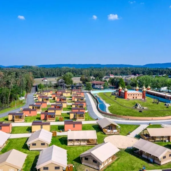 Safariland Stukenbrock Erlebnisresort, viešbutis mieste Šlos Holtė-Štukenbrokas